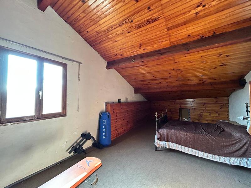 Maison - 180 m² - 5 pièces