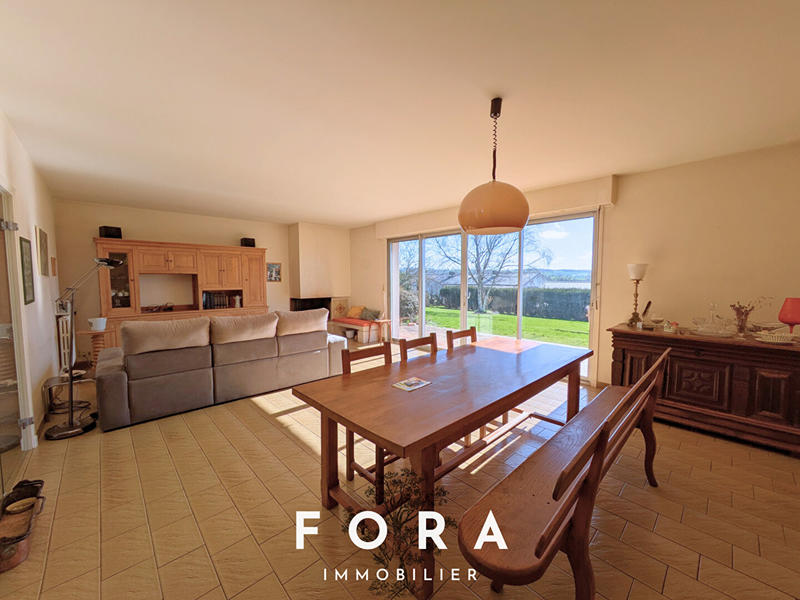 Maison - 190 m² - 6 pièces