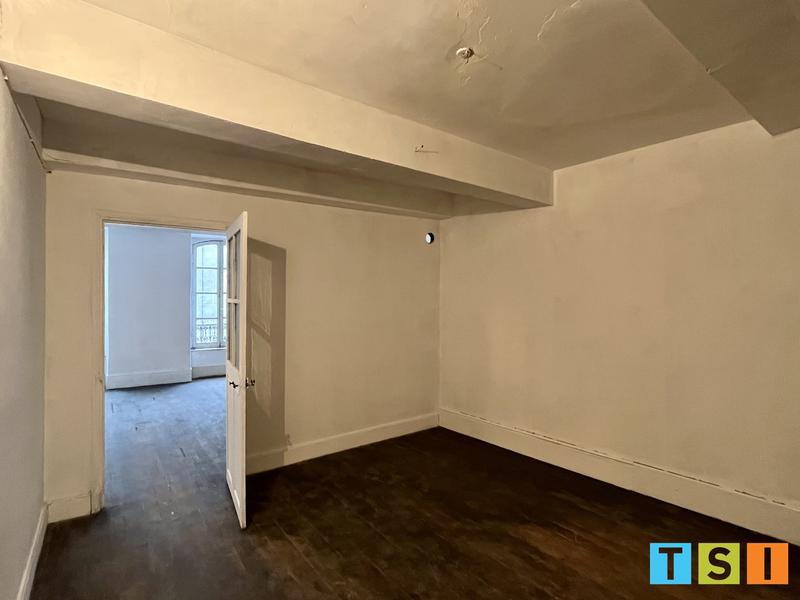 Immeuble - 287 m² - 12 pièces