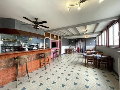 Local commercial - 554 m²