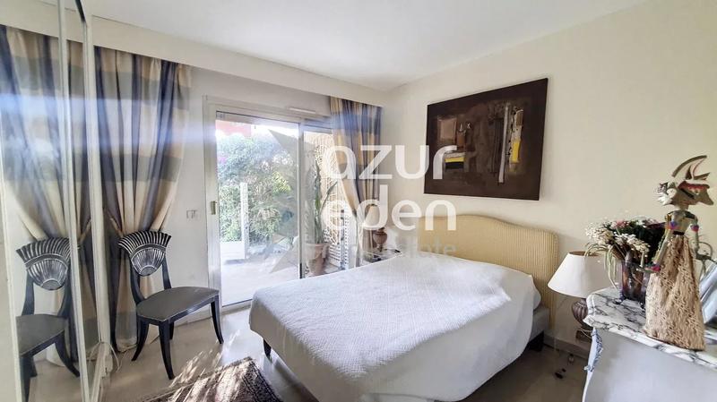 Appartement - 100 m² - 4 pièces