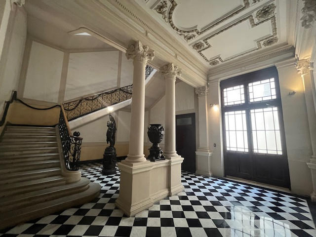 Appartement - 87 m² - 3 pièces