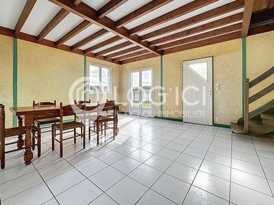 Maison - 124 m² - 5 pièces