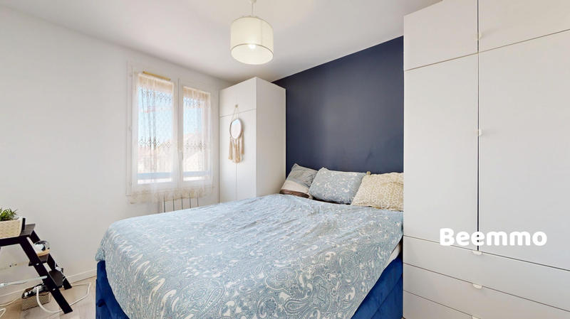 Maison - 91 m² - 5 pièces