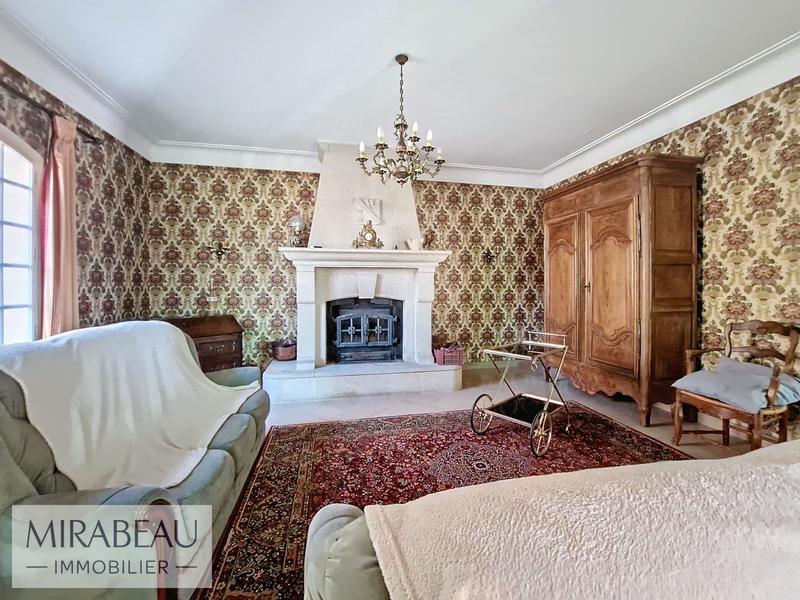 Villa - 203 m² - 6 pièces