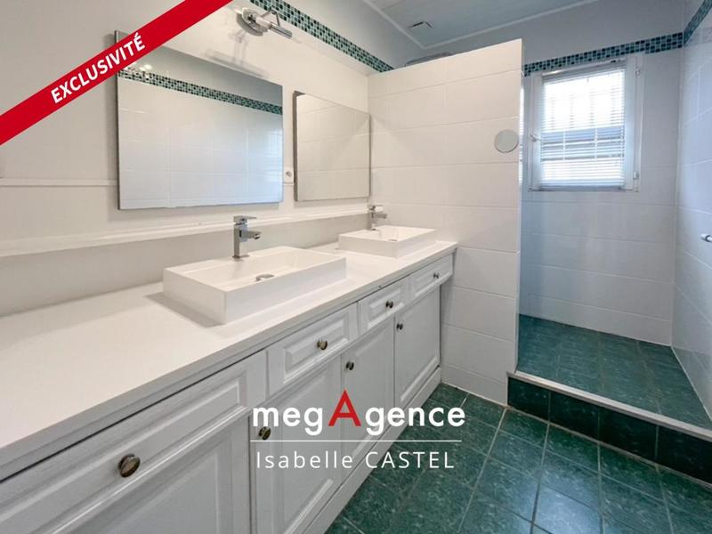 Villa - 188 m² - 8 pièces