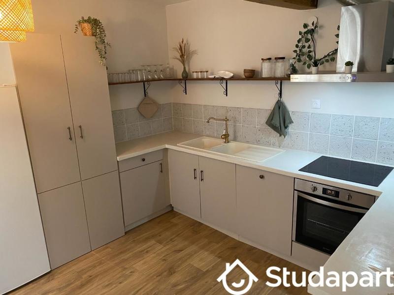 Chambre - 12 m² - 1 pièce