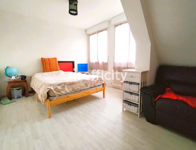 Maison - 160 m² - 7 pièces