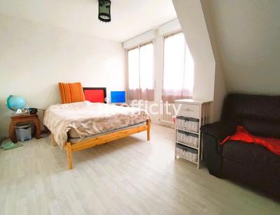 Maison - 160 m² - 7 pièces