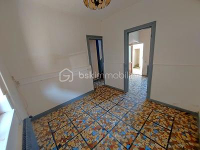 Maison jumelée - 53 m² - 5 pièces