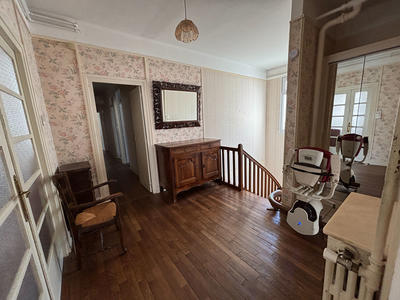 Appartement - 144 m² - 5 pièces