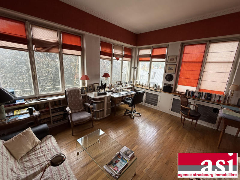 Appartement - 250 m² - 10 pièces