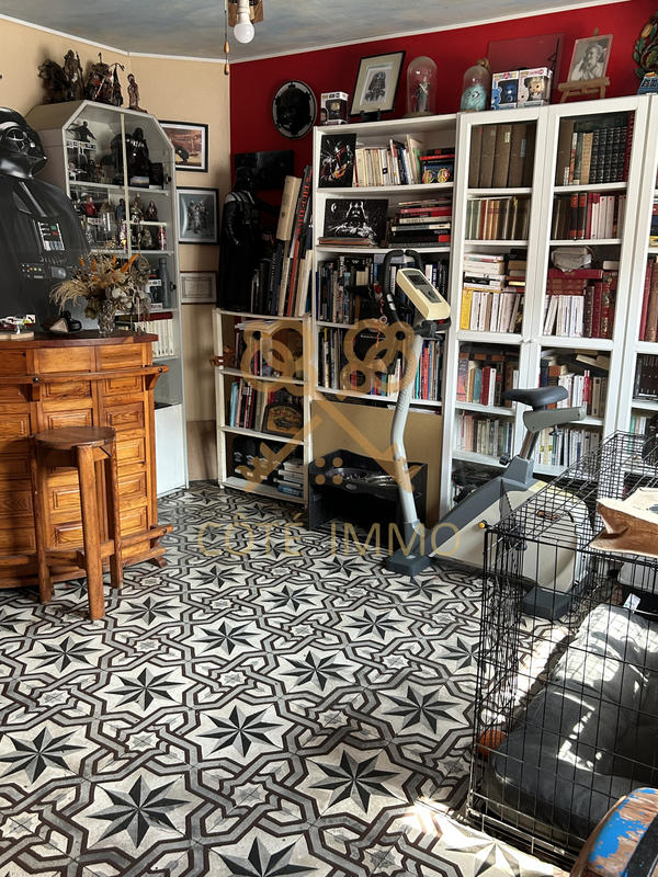 Maison - 95 m² - 4 pièces