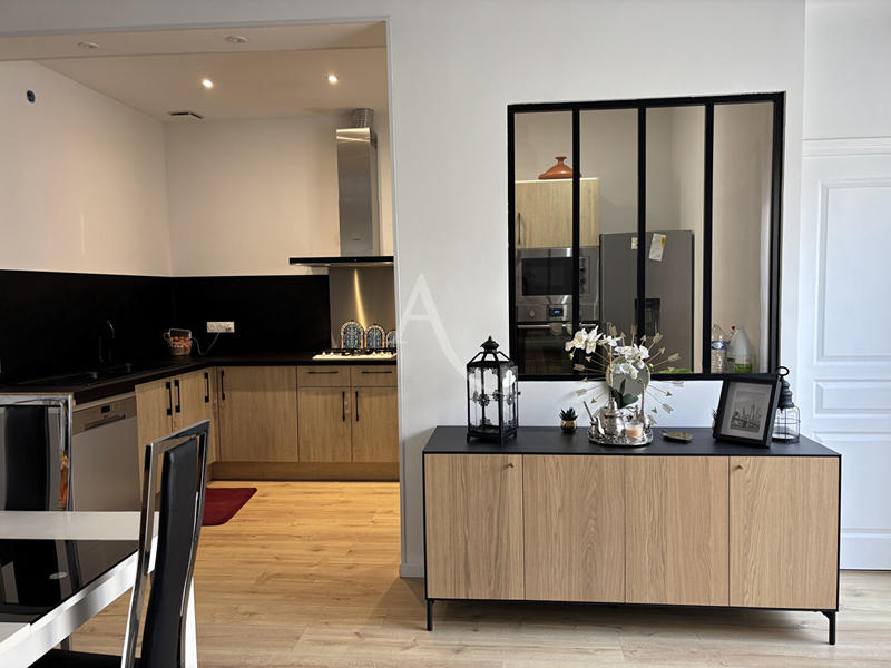 Maison - 99 m² - 4 pièces