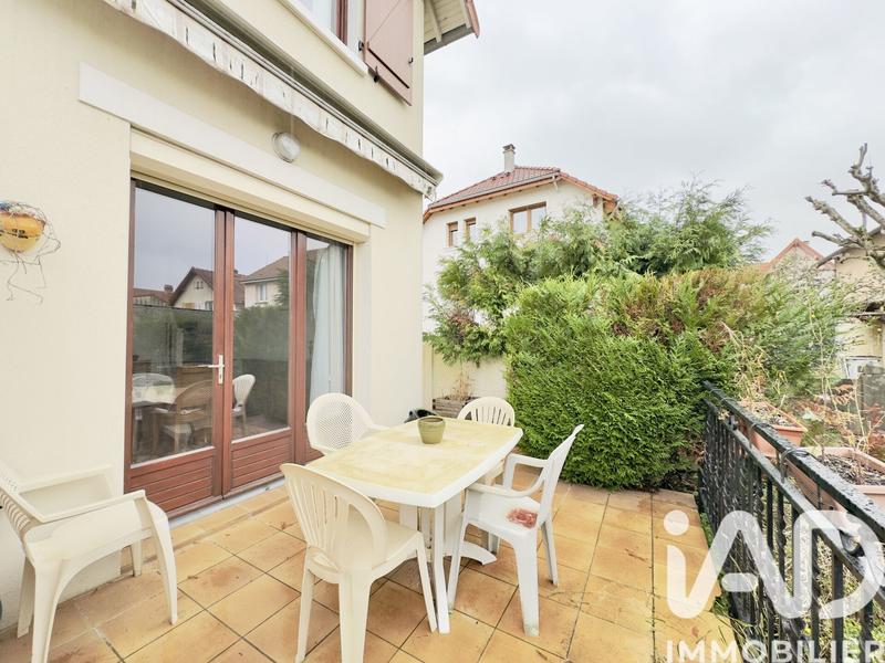 Maison - 65 m² - 4 pièces