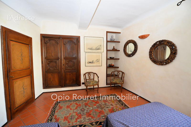 Maison - 200 m² - 6 pièces