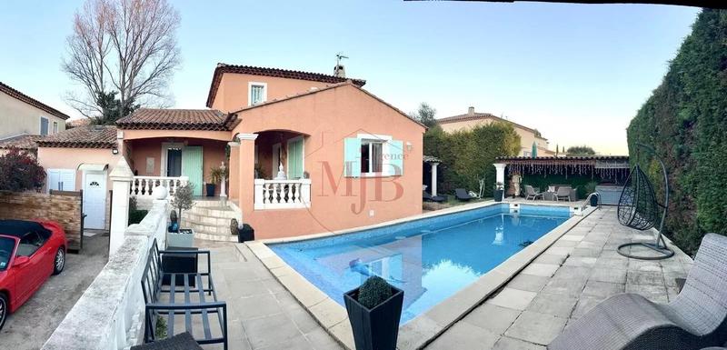 Villa - 129 m² - 5 pièces