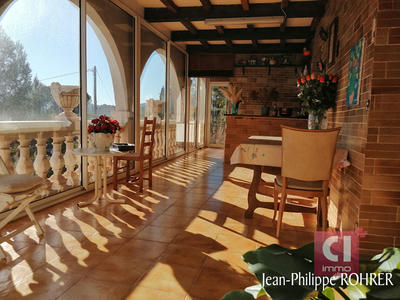 Maison - 197 m² - 7 pièces