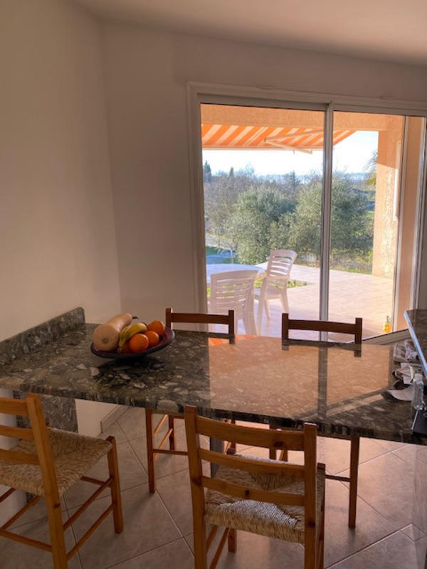 Maison - 170 m² - 6 pièces