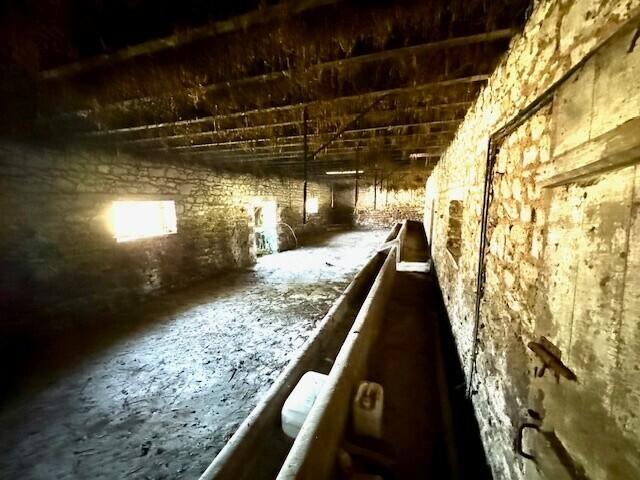 Propriété - 145 m² - 5 pièces