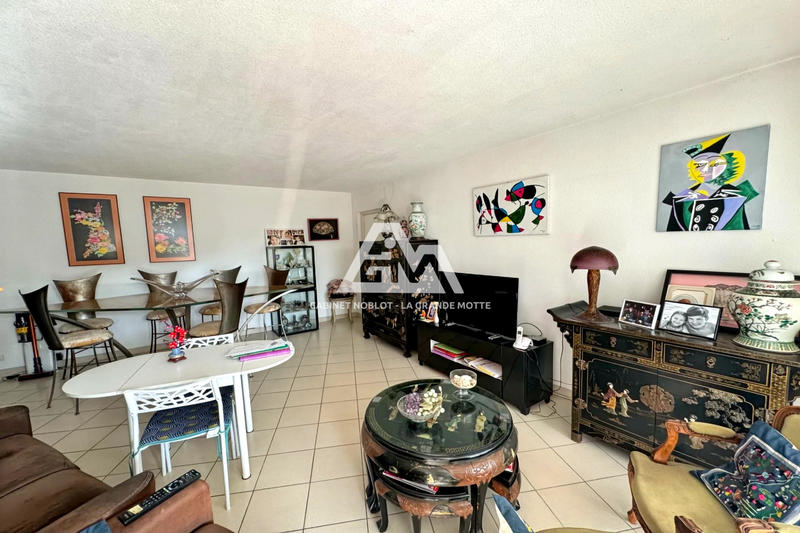 Appartement - 87 m² - 4 pièces