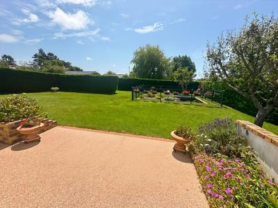 Maison - 118 m² - 5 pièces