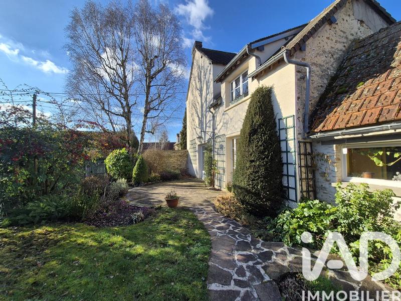 Maison - 180 m² - 7 pièces