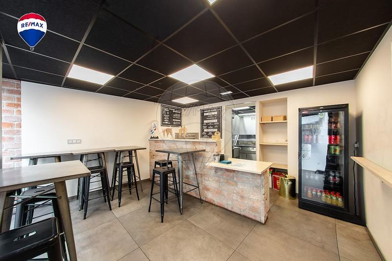 Magasins - 30 m² - 2 pièces