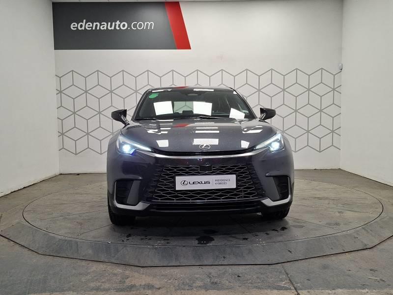 Lexus Lbx 2wd Elegant