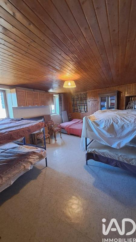 Châlet - 188 m² - 7 pièces