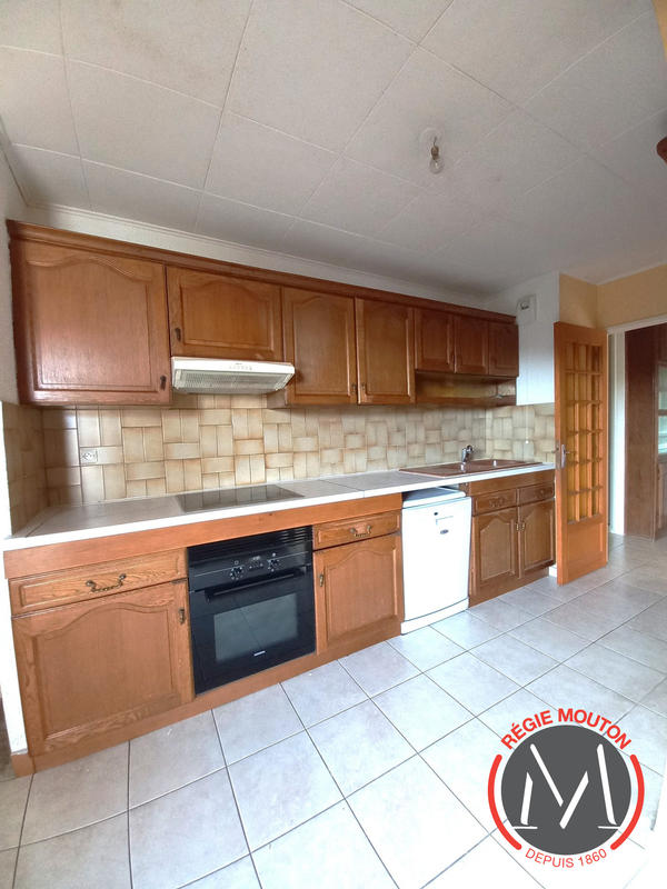 Appartement - 103 m² - 5 pièces