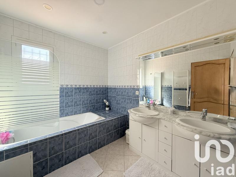 Maison - 153 m² - 5 pièces