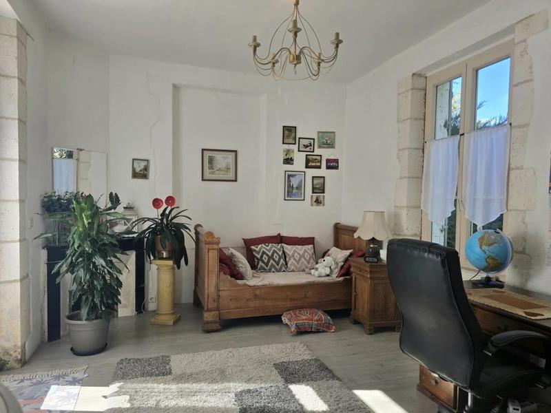 Moulin - 220 m² - 7 pièces