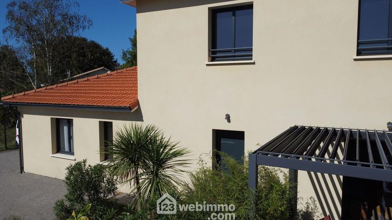 Maison - 130 m² - 6 pièces