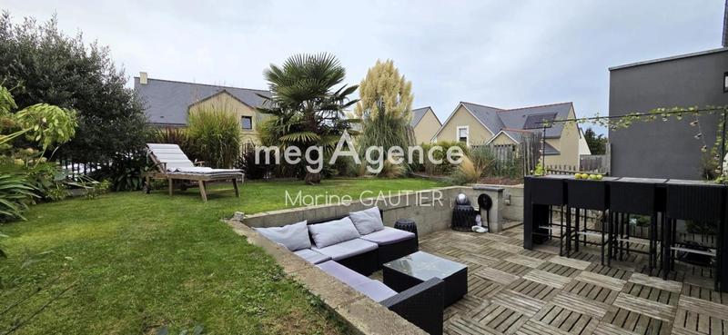 Maison - 126 m² - 8 pièces