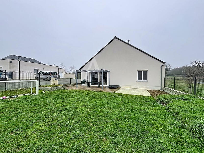 Maison - 96 m² - 5 pièces