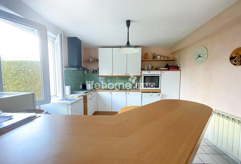 Maison traditionnelle - 94 m² - 5 pièces