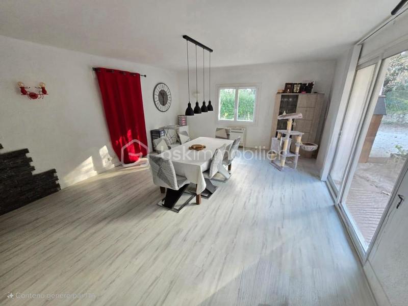 Villa - 200 m² - 7 pièces