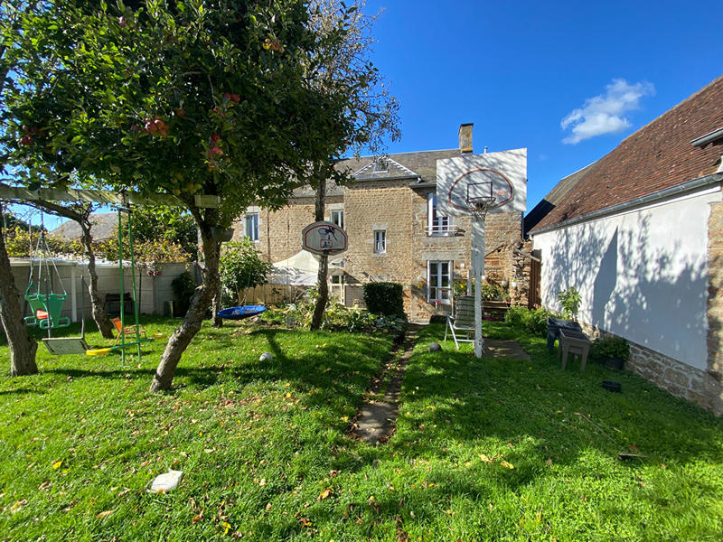 Maison - 170 m² - 6 pièces