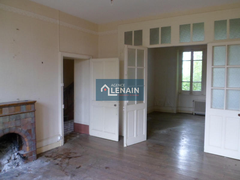 Maison - 174 m² - 10 pièces