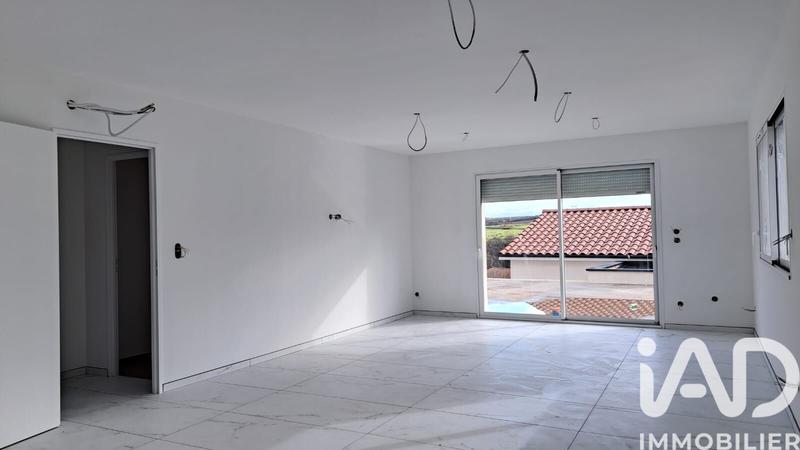 Maison - 100 m² - 4 pièces