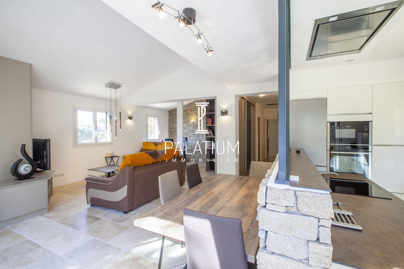 Maison - 145 m² - 4 pièces