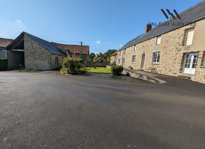 Maison - 138 m² - 7 pièces