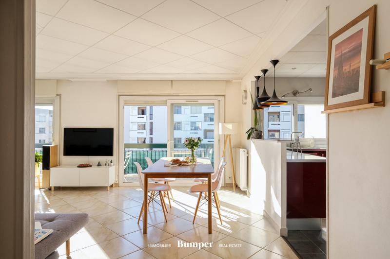 Appartement - 94 m² - 3 pièces