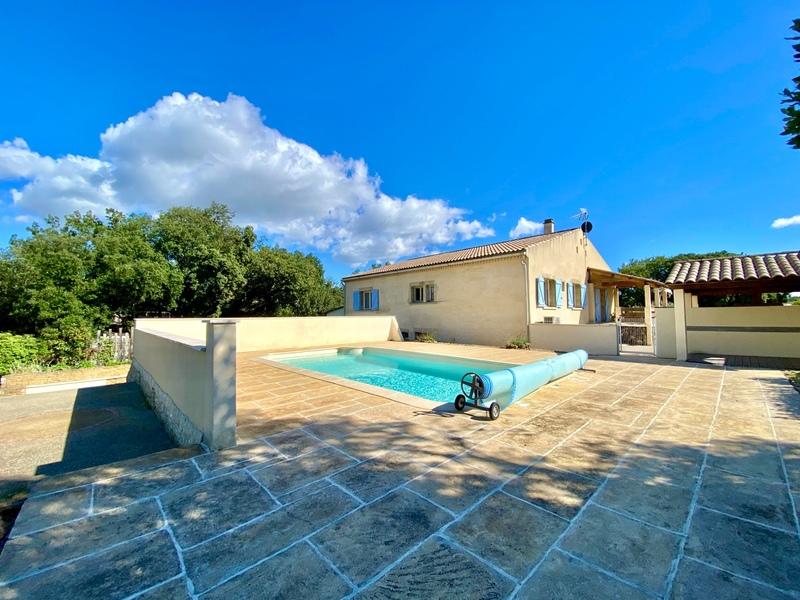 Villa - 224 m² - 8 pièces