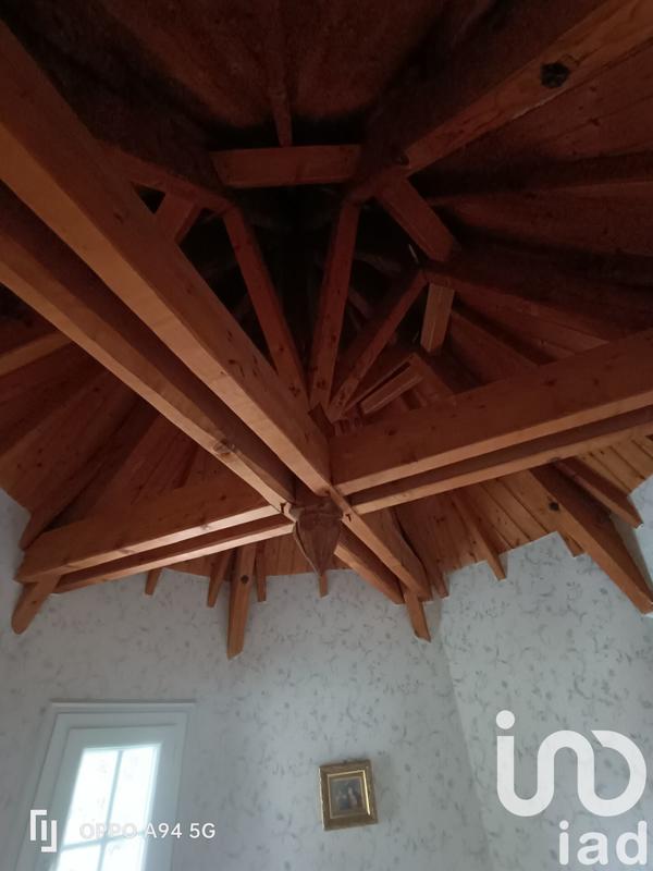 Maison - 168 m² - 9 pièces