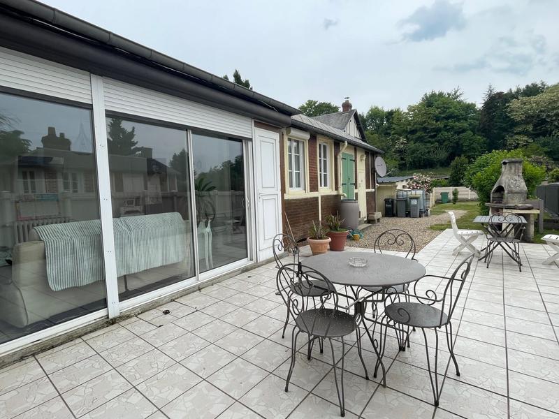 Maison - 108 m² - 6 pièces