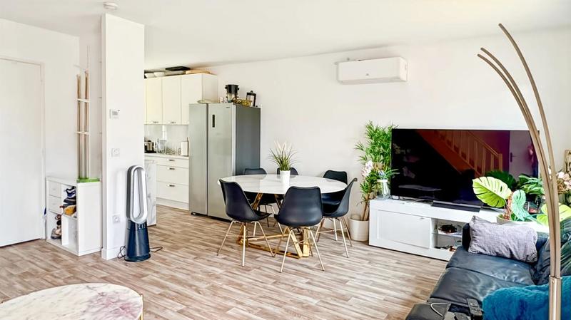 Maison - 88 m² - 5 pièces