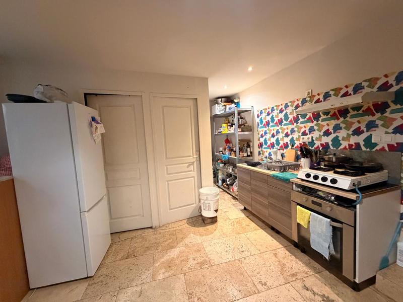 Immeuble - 400 m² - 24 pièces