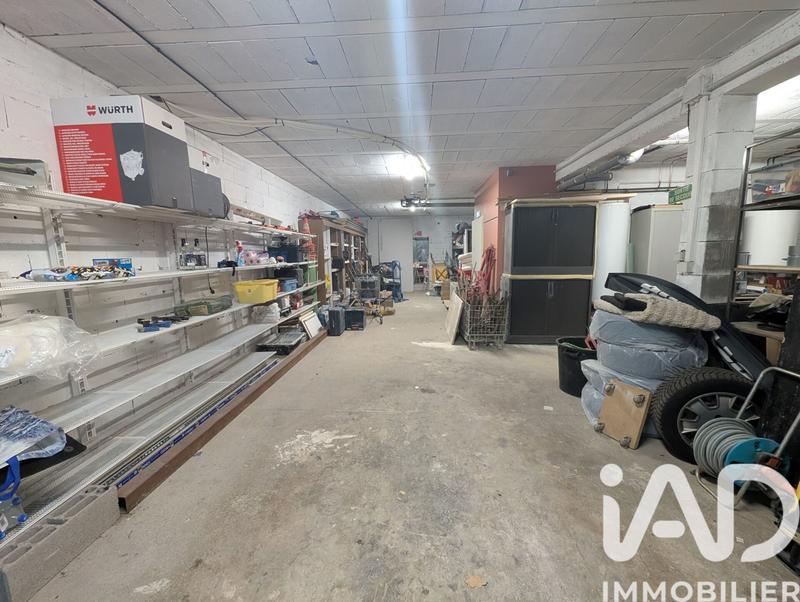 Maison - 210 m² - 6 pièces